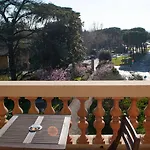 Dimora Salviati Bed and breakfast 4*
