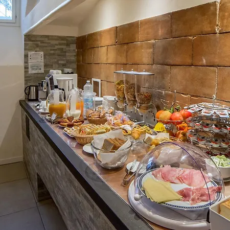 Dimora Salviati 3* Florenz