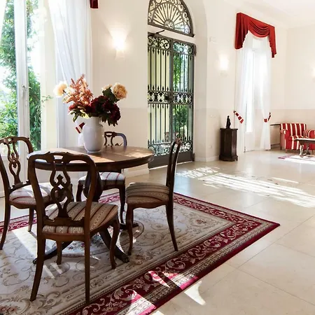 Dimora Salviati 3* Florenz